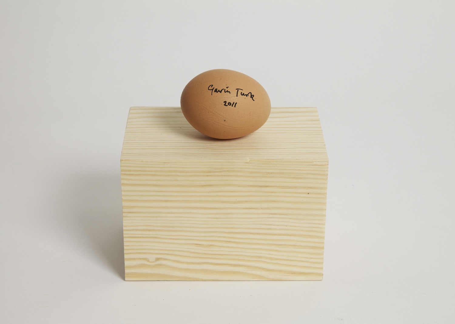 Gavin Turk - SIgned Egg